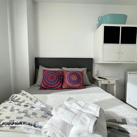 Habitacion Atocha Mendez Madrid Esterno foto