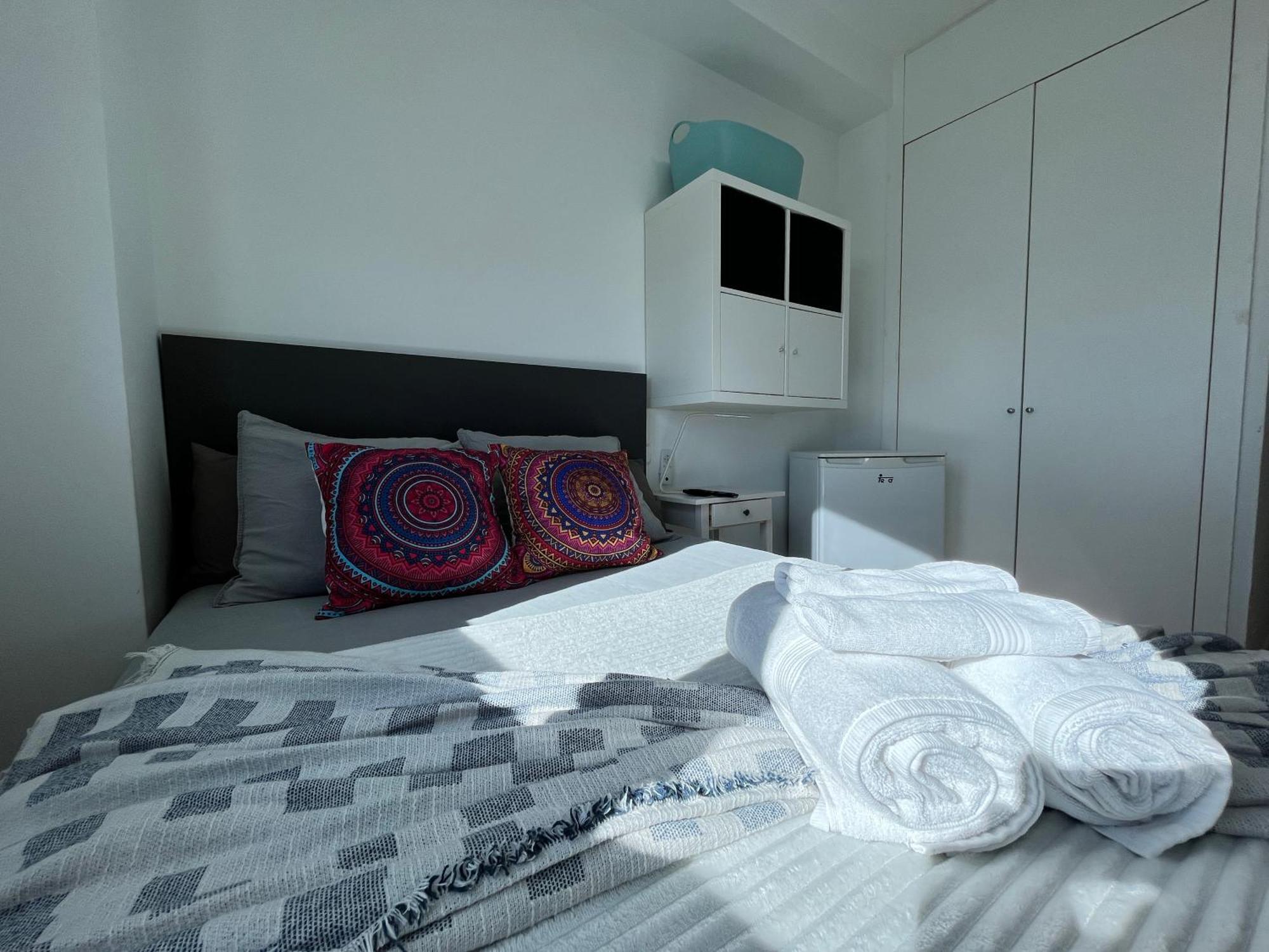 Habitacion Atocha Mendez Madrid Esterno foto